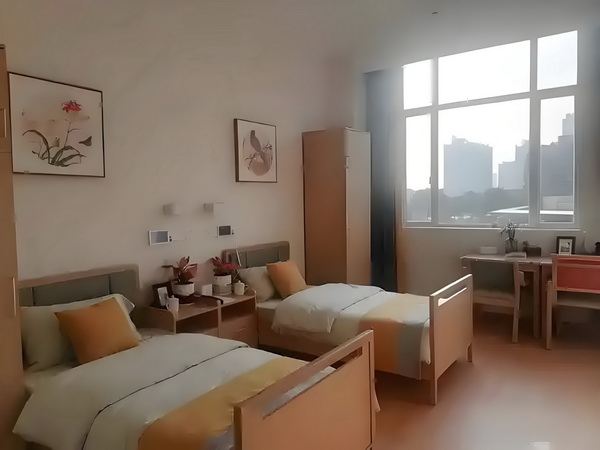 豪门千金奉旨穿越：四嫁酷王爷